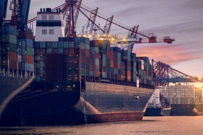 Dış ticaret açığı Şubat ayında yüzde 20,5 artarak 8,2 milyar dolara ulaştı