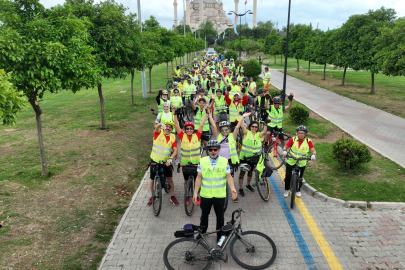 Adana'da 11. Geleneksel Yeşilay Bisiklet Turu gerçekleştirildi