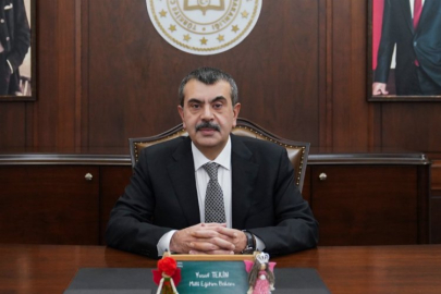 Mazeret tayininde büyük müjde: Bakan Tekin’den tüm öğretmenlere atama sözü yerine geldi