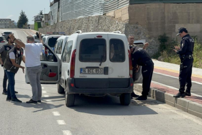 Bursa'da 'Şirin Dede' Lakaplı torbacı, polis tarafından kıskıvrak yakalandı