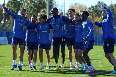 Adana Demirspor'dan "transfer yasağı"na ilişkin açıklama: Yasak yok