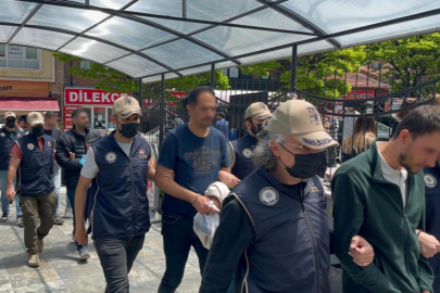 Eskişehir'de FETÖ üyesi oldukları iddia edilen şüpheliler adliyeye sevk edildi