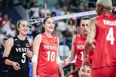 Derya Cebecioğlu voleybol kariyerindeki idolünü açıkladı: "Gabi Guimaraes"