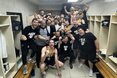 MSK Basketbol Takımı'nın final coşkusu