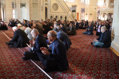 22 Ekim Çarşamba Mersin namaz vakitleri ne zaman? Mersin'de bugün sabah, öğle, ikindi, akşam, yatsı namazı saat kaçta?