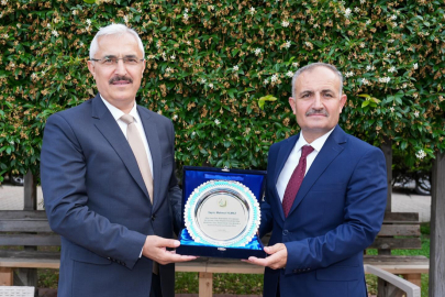 Adana Orman Bölge Müdürlüğünde veda yemeği