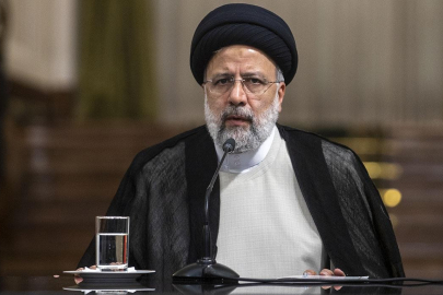 Reisi ve beraberindeki 7 kişi için Tebriz'de cenaze töreni düzenlendi