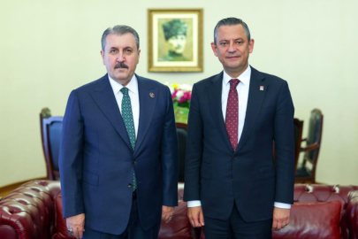 BBP Genel Başkanı Destici, CHP Genel Başkanı Özel ile görüştü