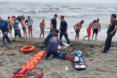 Hatay'da denizde akıntıya kapılan şahıslardan birisi boğularak hayatını kaybetti