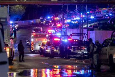 Hindistan'da çığ felaketi: 46 işçi kurtarıldı, 8 kişi hayatını kaybetti