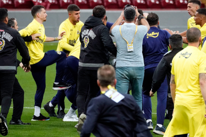Fenerbahçeli 3 şüpheli, Galatasaray-Fenerbahçe derbisi olaylarıyla ilgili sulh ceza hakimliğine sevk edildi