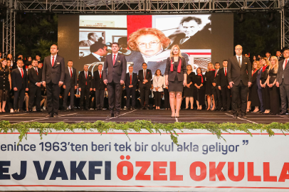 GKV Özel Liseleri 60. yıl mezunlarını uğurladı
