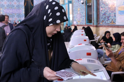 İran'da Cumhurbaşkanlığı seçimleri için aday kayıt süreci başladı