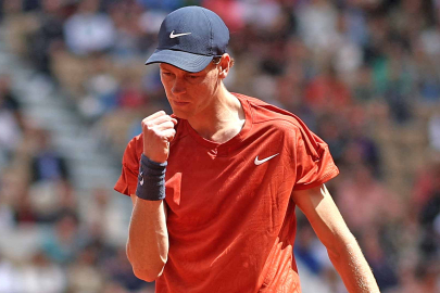 Jannik Sinner üçüncü kez Çin Açık finalinde: Rakip 19 yaşındaki Learner Tien