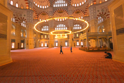 6 Ekim Pazartesi Mersin namaz vakitleri ne zaman? Mersin'de sabah, öğle, ikindi, akşam, yatsı namazı saat kaçta?