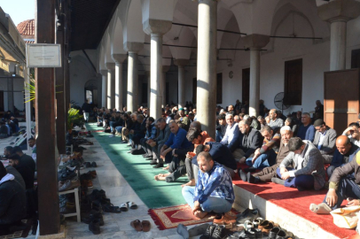 22 Ağustos 2025 Cuma Hutbesi: "İbadet Ruha Sekinet, Topluma Huzur Verir"