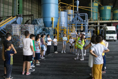 Mersin'de çocuklar atık yönetimi için teknik geziye katıldı