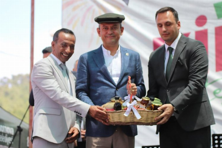 CHP Genel Başkanı Özgür Özel