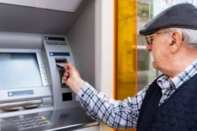 Emekli Bayram İkramiyeleri 2024: Ödeme Tarihleri ve Sorgulama Detayları!