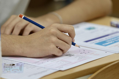 YKS'nin son oturumu YDT başladı
