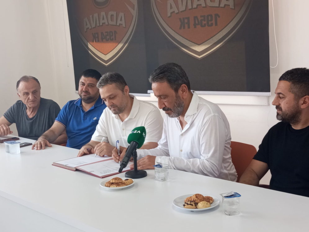 Adana 1954 FK'nın ismi Adana 01 FK olarak değişti 2