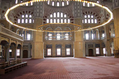 13 Haziran Perşembe Adana namaz vakitleri ne zaman? Sabah, öğle, ikindi, akşam, yatsı namazı saat kaçta?