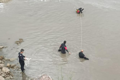 Elazığ'ın Palu ilçesinde nehre giren 14 yaşındaki çocuk ölü bulundu