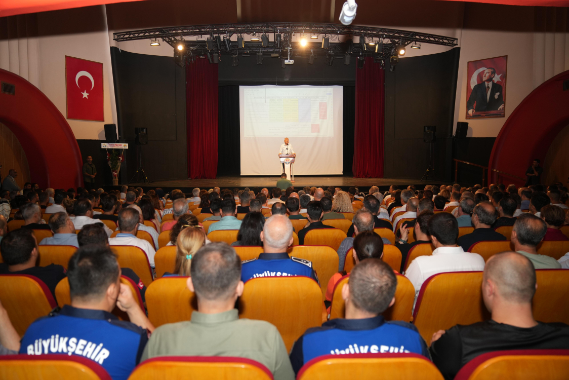 Adana Büyükşehir Belediye Başkanı Zeydan Karalar'dan Kurban Bayramı mesajı 2