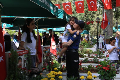Mersin'de Kurban Bayramı öncesi şehitler unutulmadı