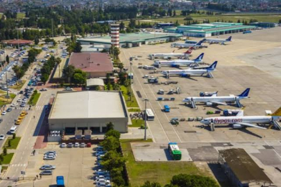 Yolcu uçağında köpek paniği