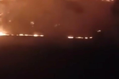 Adana Ceyhan'da tarlada çıkan anız yangını kontrol altına alındı