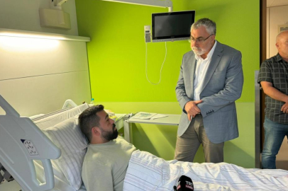 Bakan Işıkhan'dan Türk gencine ziyaret