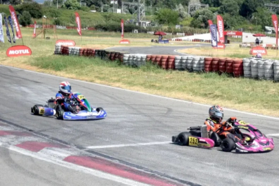 MOTUL 2024 Türkiye Karting Şampiyonası'nın üçüncü ayak yarışları Kocaeli'de başladı