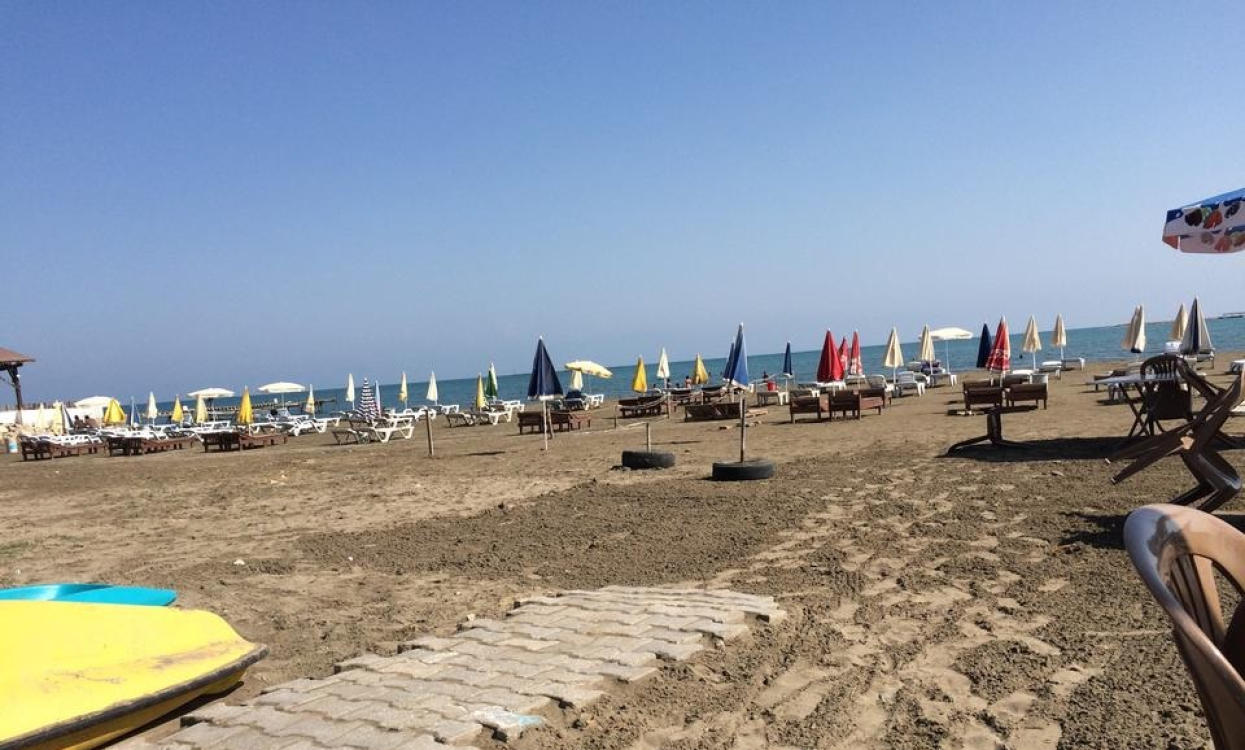 adana karataş plajı