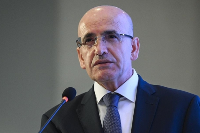 Bakan Şimşek'ten "makam aracı"yla ilgili iddialara yanıt