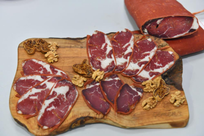 Kayseri Büyükşehir Belediyesi Şehir Dergisi'nde Kayseri Pastırması'nın tarihini aydınlattı