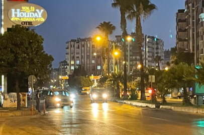 Adnan Kahveci Bulvarında trafik ışıklarının olmaması vatandaşları korkutuyor