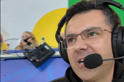 Özkan Öztürk'ten Mert Günok'a: Ahtapot musun, örümcek misin?