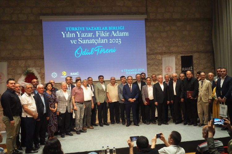 türkiye yazarlar birliği ödül töreni