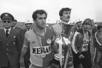 "İmparator" Fatih Terim'in Galatasaray'a ilk imzasının üzerinden yarım asır geçti