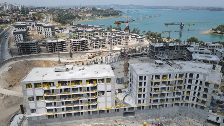 İMO Adana Şubesi'nden TOKİ'ye göl mahallesi tepkisi TOKİ Göl Mahallesini betonlaştırıyor 2