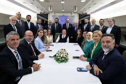 Cumhurbaşkanı Erdoğan NATO zirvesi dönüşü gazetecilerin sorularını yanıtladı