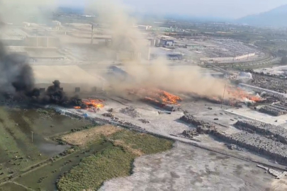 Söke'deki kağıt fabrikasında yangın çıktı