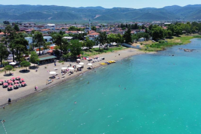 Burası Maldivler değil İznik Gölü..