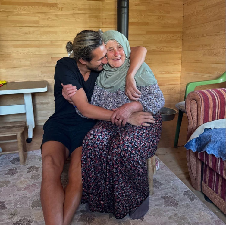 melisa aslı pamuk yusuf yazıcı