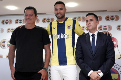 Fenerbahçe, yeni transferi Youssef En-Nesyri için imza töreni düzenledi