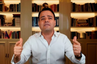 Prof. Dr. Özgür Demirtaş'tan Instagram yasağına tepki