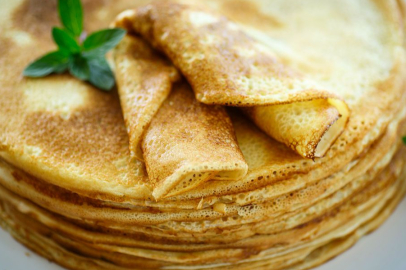 10 Dakikada Kağıt Gibi İncecik Krep Tarifi: Kahvaltınız İçin Pratik ve Lezzetli Çözüm