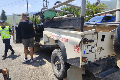 Antalya'da safari aracı ile tur minibüsü çarpıştı: 5 Alman turist yaralı