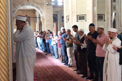 9 Ağustos Cuma Adana namaz vakitleri ne zaman? Sabah, öğle, ikindi, akşam, yatsı namazı saat kaçta?